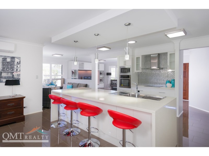 11 Kalbarri Street, Parkinson QLD 4115