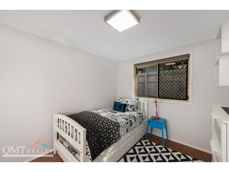 11 Kalbarri Street, Parkinson QLD 4115