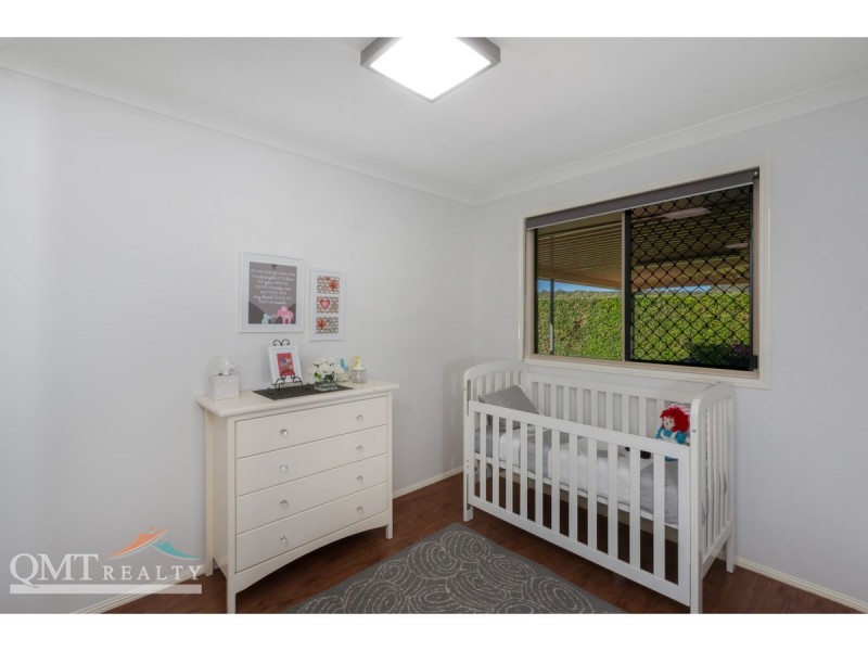 11 Kalbarri Street, Parkinson QLD 4115