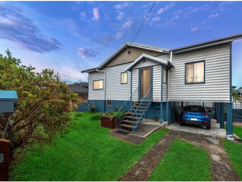 11 Park Road, Yeronga QLD 4104