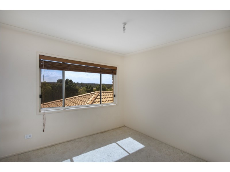 16. Lochano Close, Parkinson QLD 4115