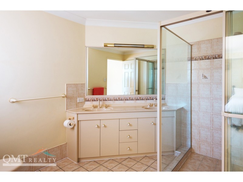 6 Maidenhair Place, Calamvale QLD 4116