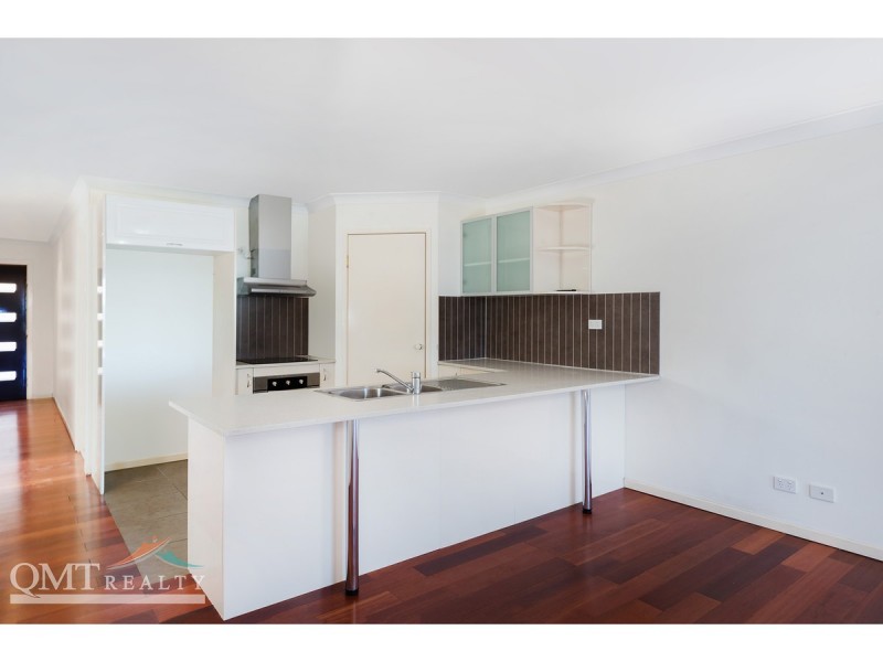 1/5 Lagoona Court, Churchill QLD 4305