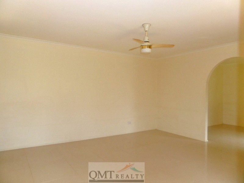 17 Elonera Drive, Slacks Creek QLD 4127