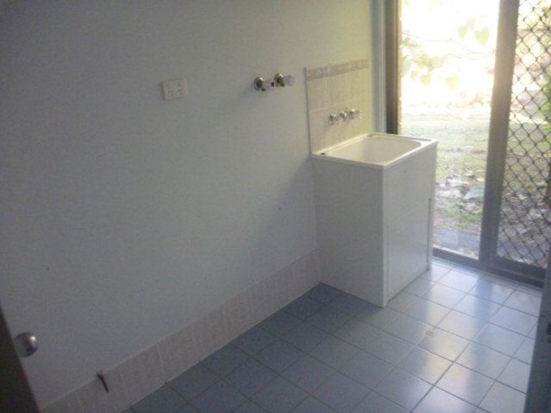 411 Spring Valley Road, Lyons QLD 4124