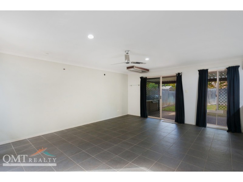 8 Lawson Place, Forest Lake QLD 4078