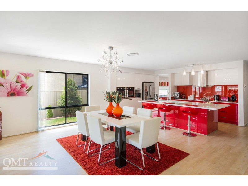 31 Roland Street, Parkinson QLD 4115