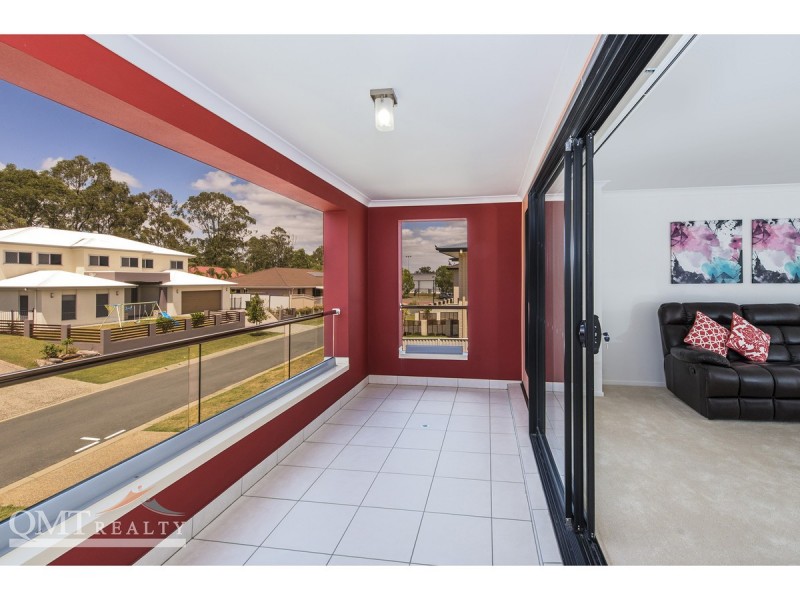 31 Roland Street, Parkinson QLD 4115