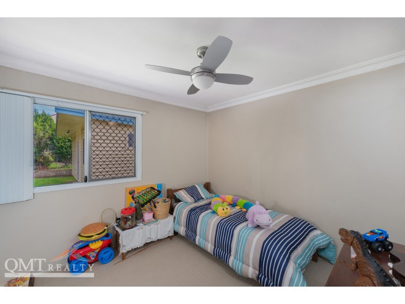 77 Lindwall Street, Upper Mount Gravatt QLD 4122