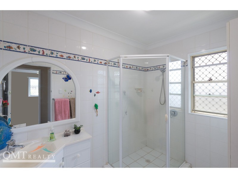 77 Lindwall Street, Upper Mount Gravatt QLD 4122