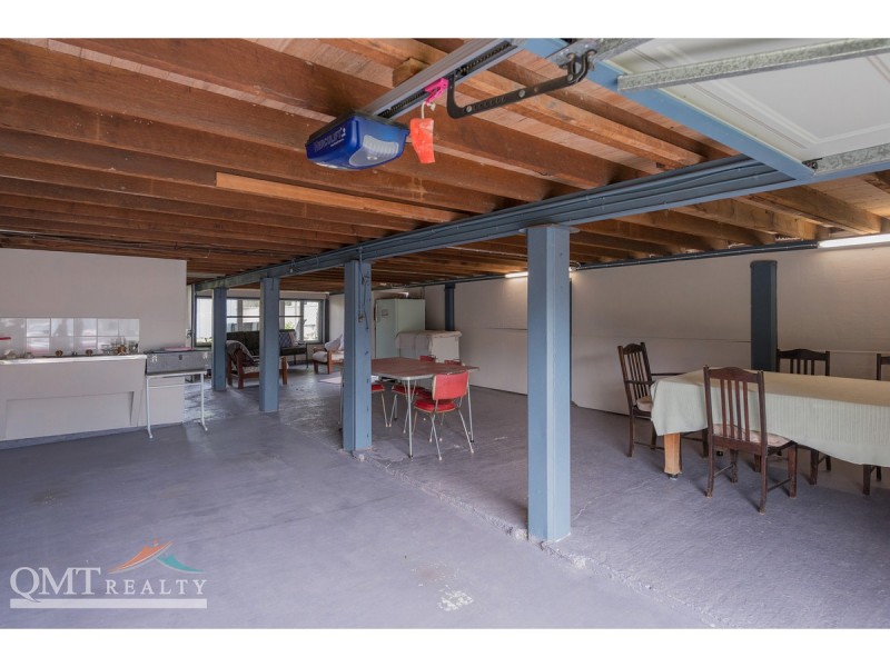 77 Lindwall Street, Upper Mount Gravatt QLD 4122