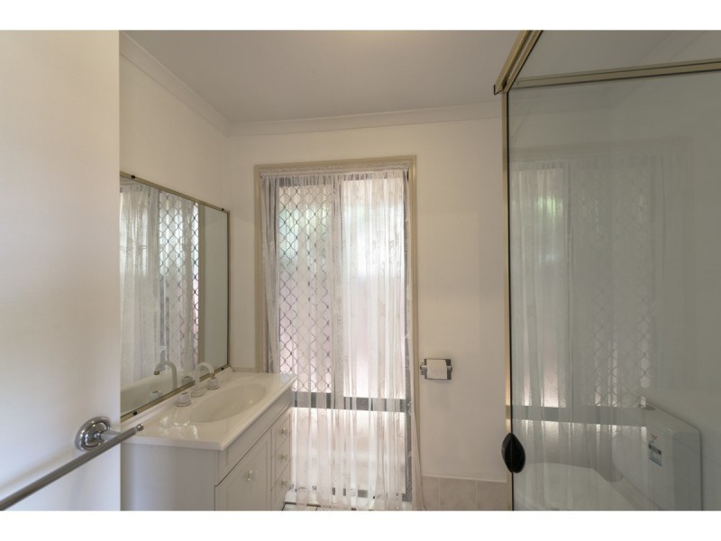 41 Clifton Place, Parkinson QLD 4115