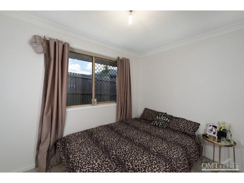 5 Louise Court, Silkstone QLD 4304