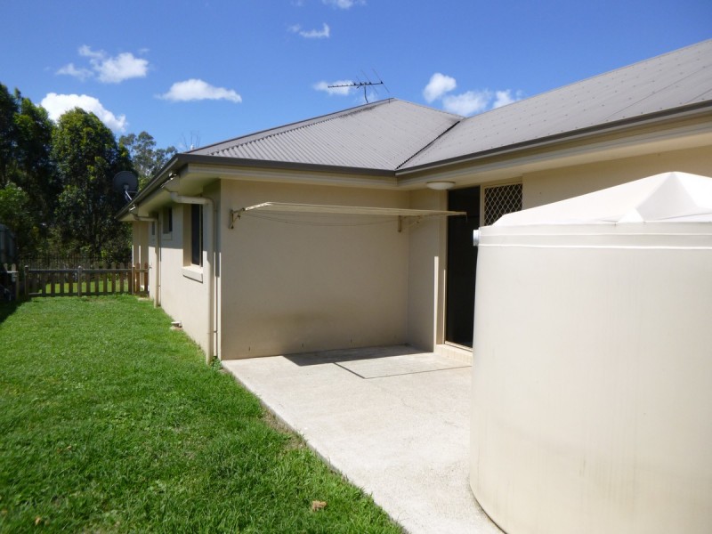 28 Coalstoun Crossing, Waterford QLD 4133