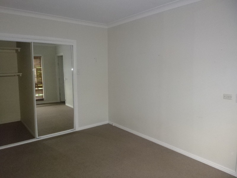 5 SMITH Road, Woodridge QLD 4114