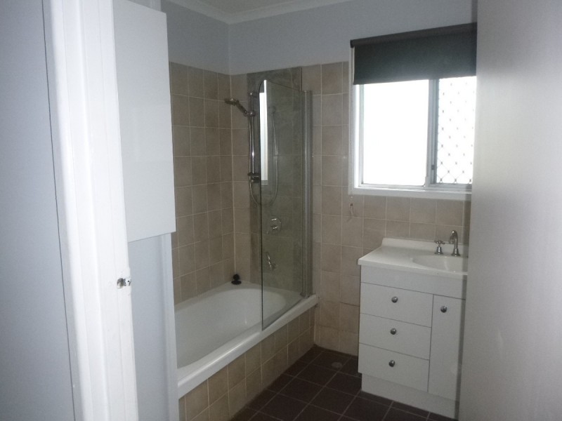 5 Franke Court, Kingston QLD 4114