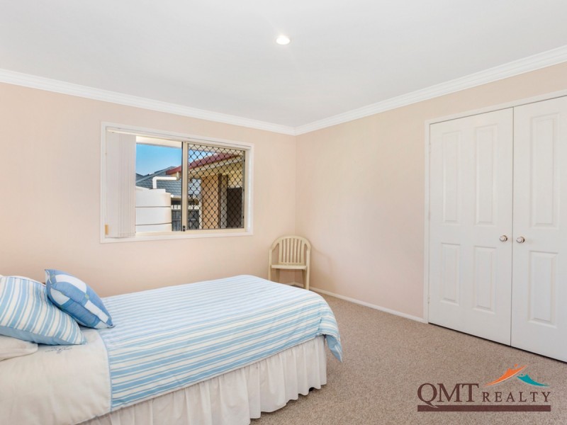 77 Balmoral Street, Kuraby QLD 4112