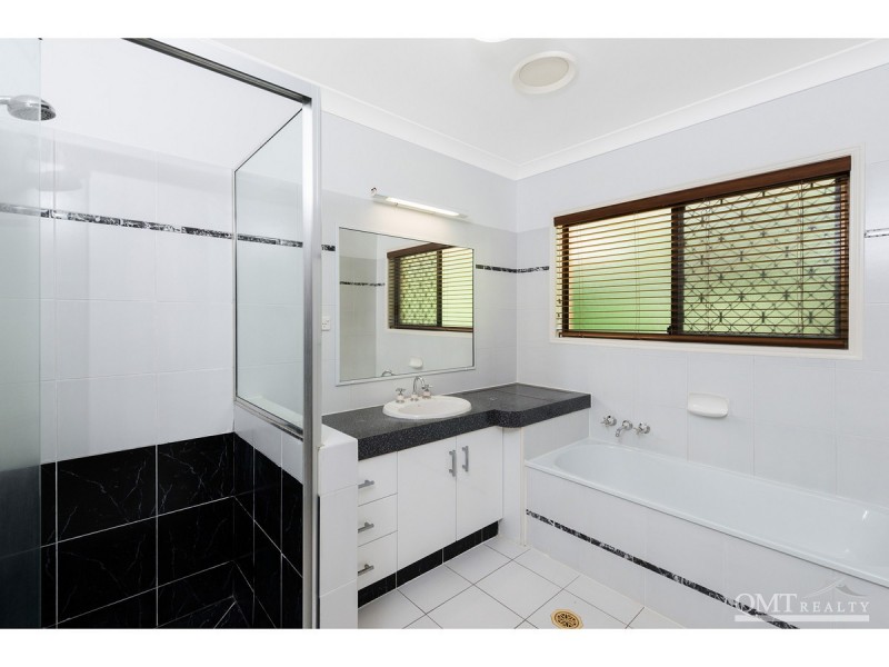 54 Jacaranda Avenue, Boronia Heights QLD 4124