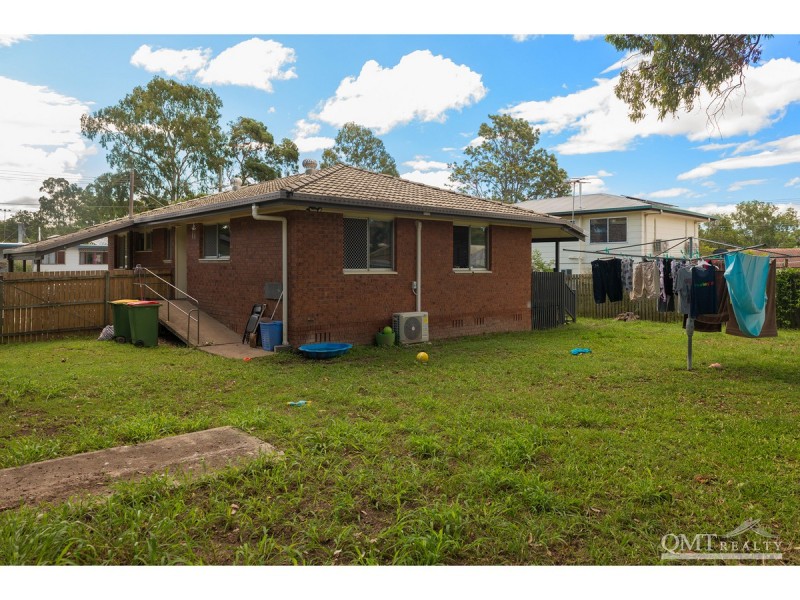 21 Dampier Avenue, Eagleby QLD 4207