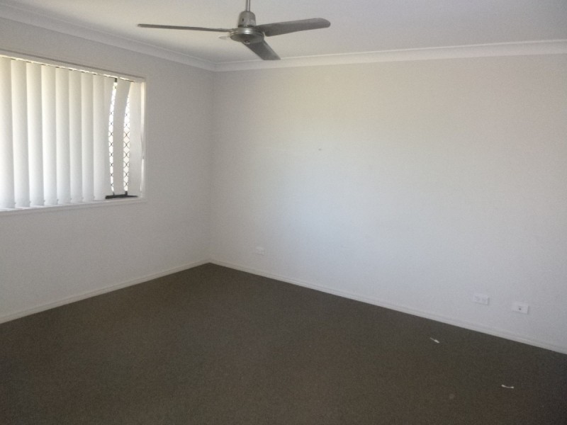 32 Ernestine Circuit, Eagleby QLD 4207