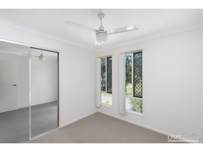90 High Street, Blackstone QLD 4304