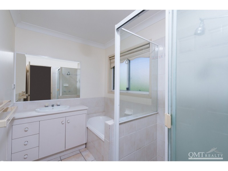 8 Matilda Way, Calamvale QLD 4116