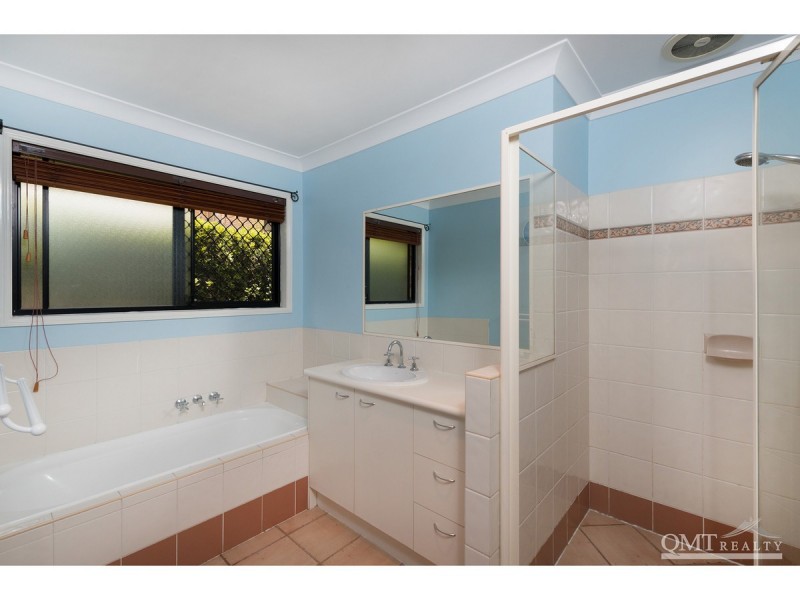 18 Shelduck Place, Calamvale QLD 4116