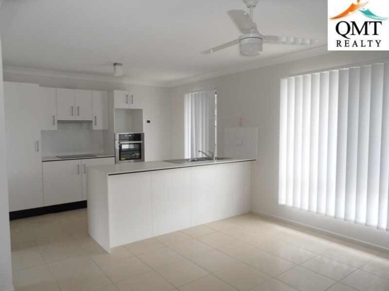 94 High Street, Blackstone QLD 4304