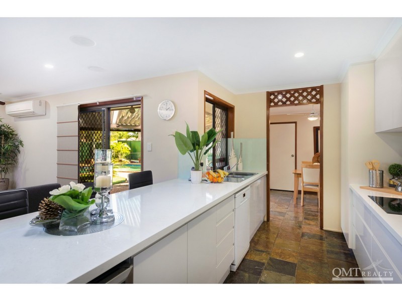 5 Ramblingwood Court, Algester QLD 4115