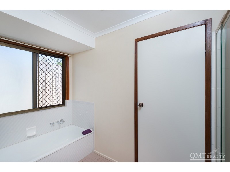 5 Ramblingwood Court, Algester QLD 4115