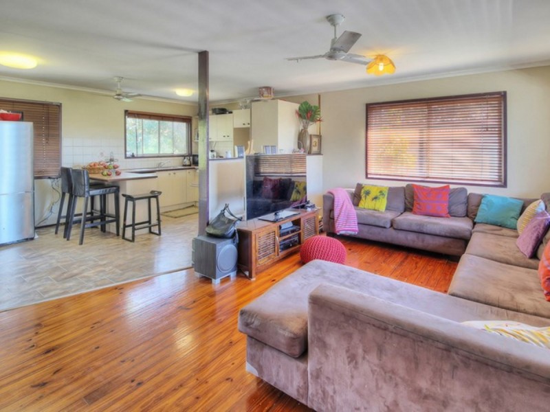 8 Hannam Street, Woodridge QLD 4114