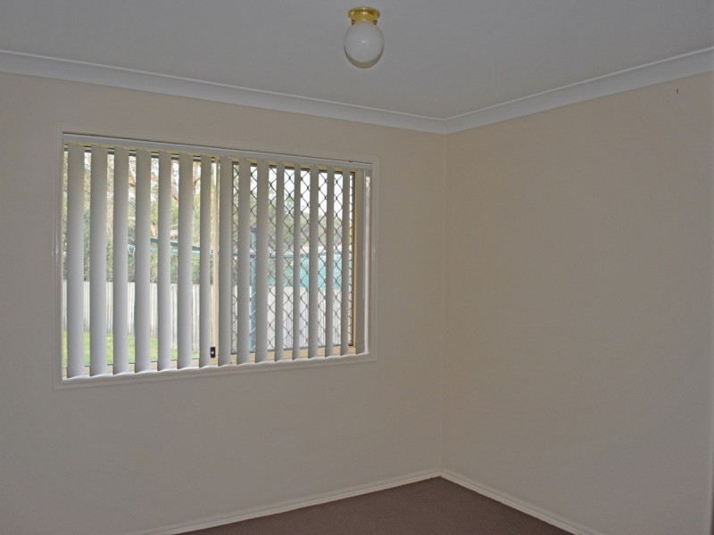 70 Paddington Crescent, Stretton QLD 4116