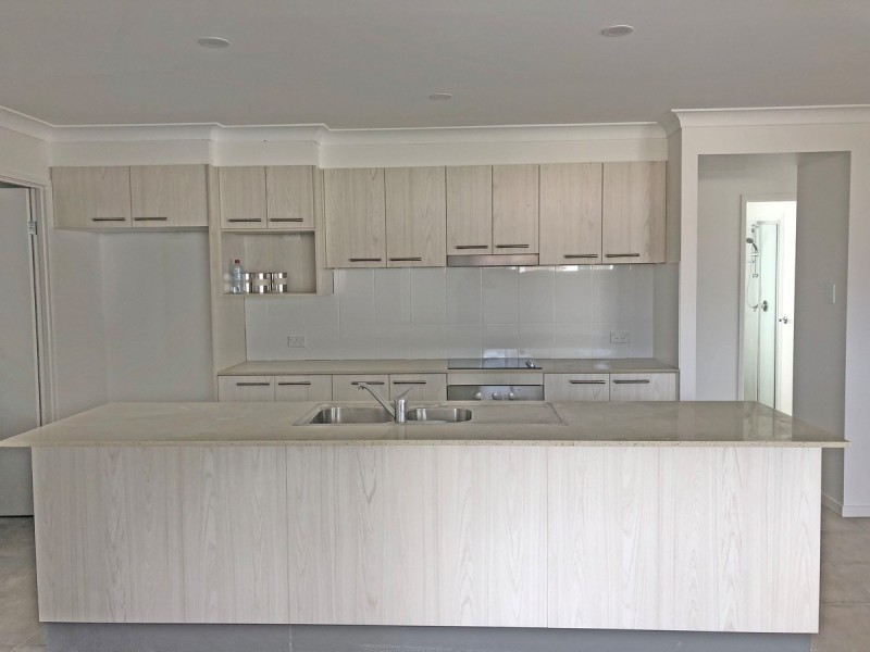 Lot 239 Mt Roberts Street, Park Ridge QLD 4125