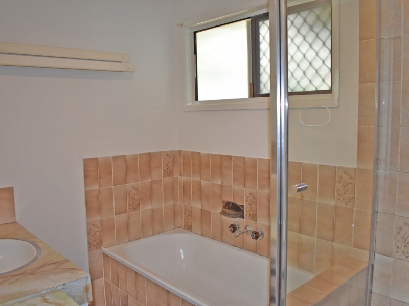 4 Clearview Street, Waterford West QLD 4133