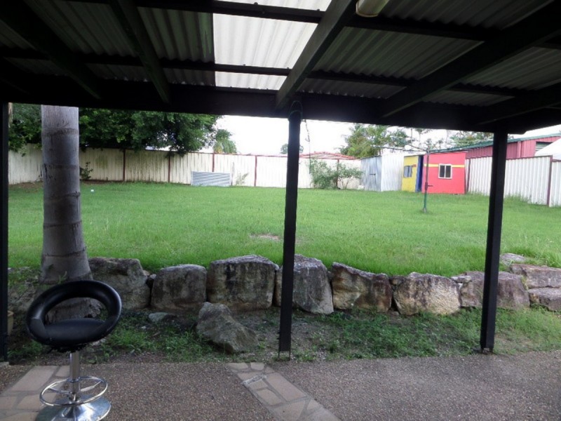 10 Letitia Street, Regents Park QLD 4118