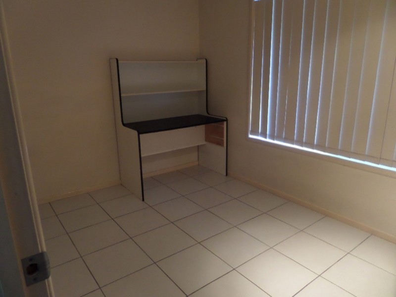 10 Letitia Street, Regents Park QLD 4118