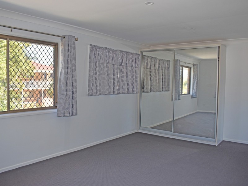 16 Firelight Street, Sunnybank Hills QLD 4109