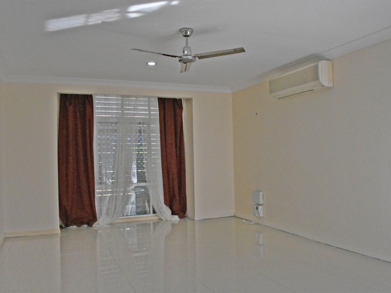 13 Pepperina Place, Drewvale QLD 4116