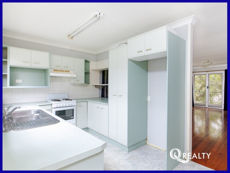 21 Springfield Street, Macgregor QLD 4109