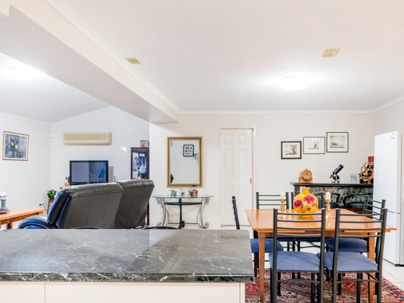 15 Aspen Crescent, Parkinson QLD 4115