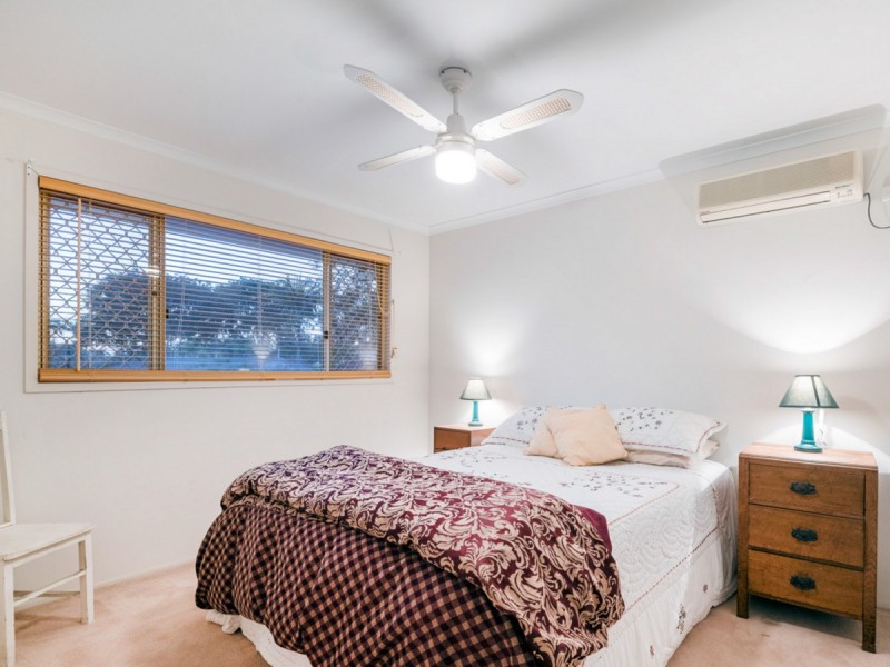 15 Aspen Crescent, Parkinson QLD 4115