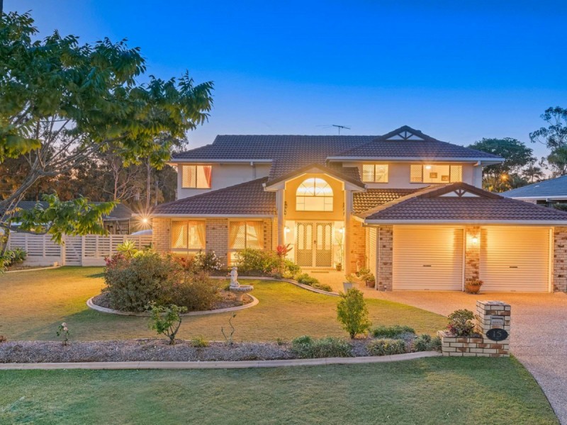 15 Aspen Crescent, Parkinson QLD 4115
