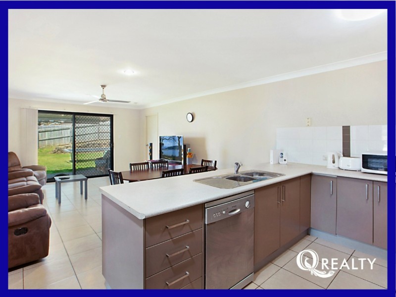 32 Ernestine Circuit, Eagleby QLD 4207