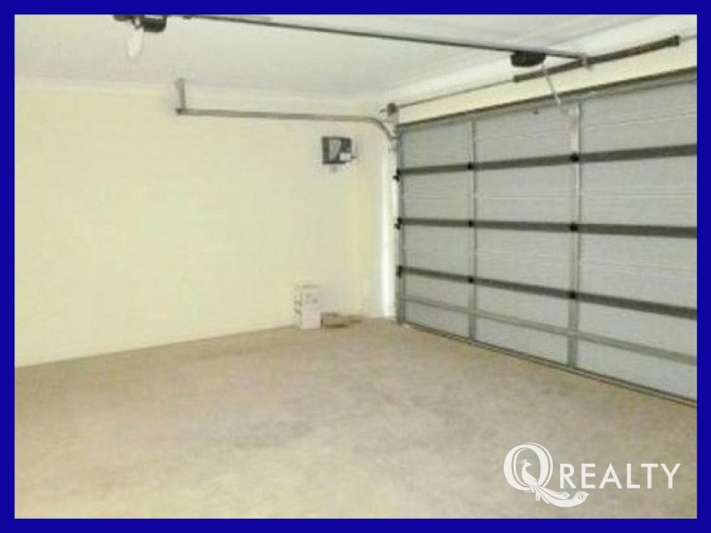 94 High Street, Blackstone QLD 4304