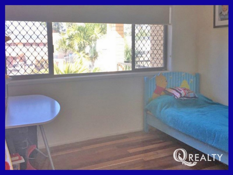 7 Paringa Court, Hillcrest QLD 4118