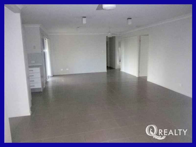 14 Petal Place, Yamanto QLD 4305