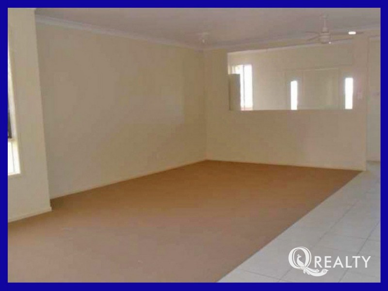 16 Iris Court, Yamanto QLD 4305