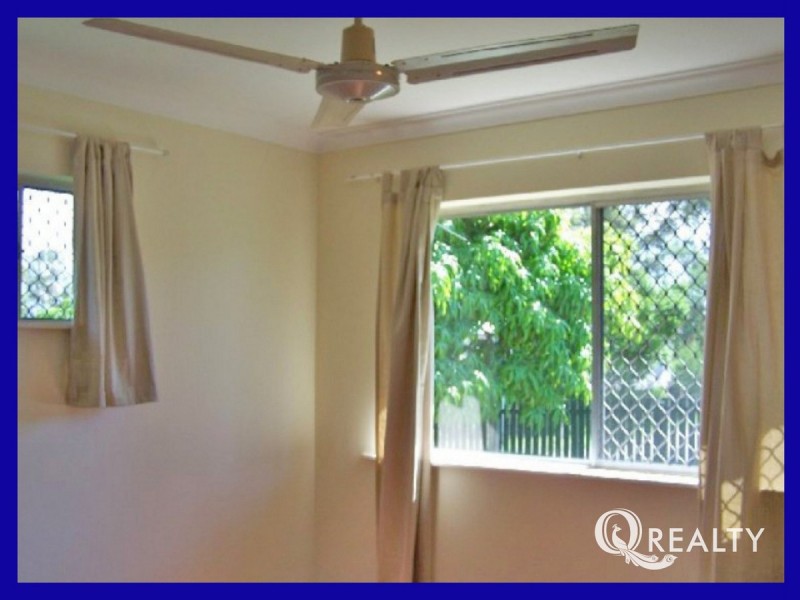 2 Garden Avenue, Woodridge QLD 4114