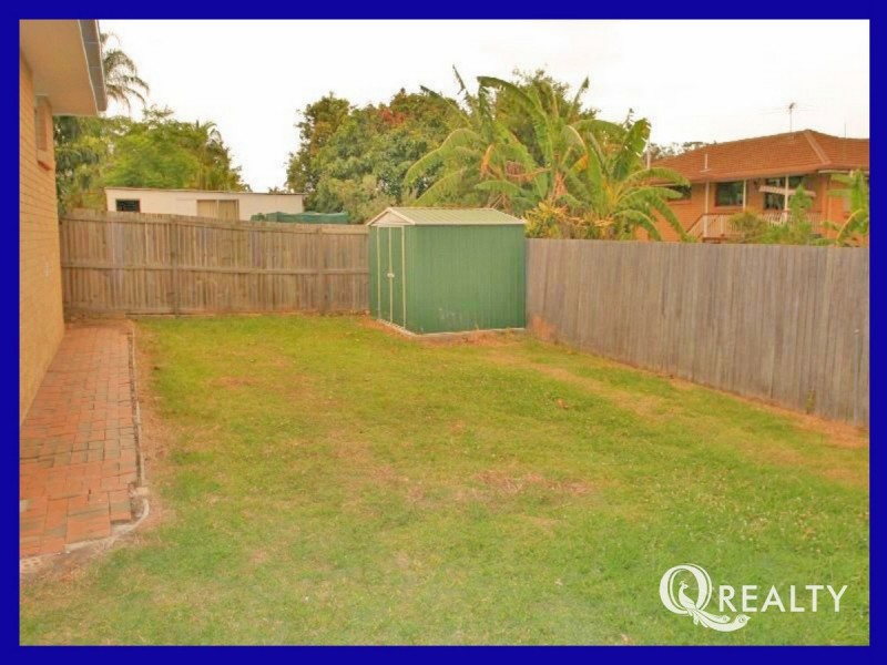 2 Garden Avenue, Woodridge QLD 4114