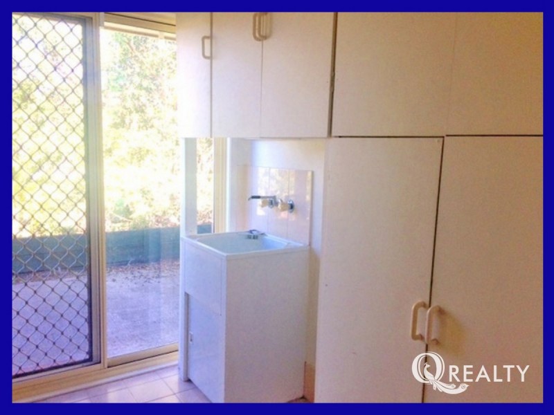 28 Thistle Street, Regents Park QLD 4118